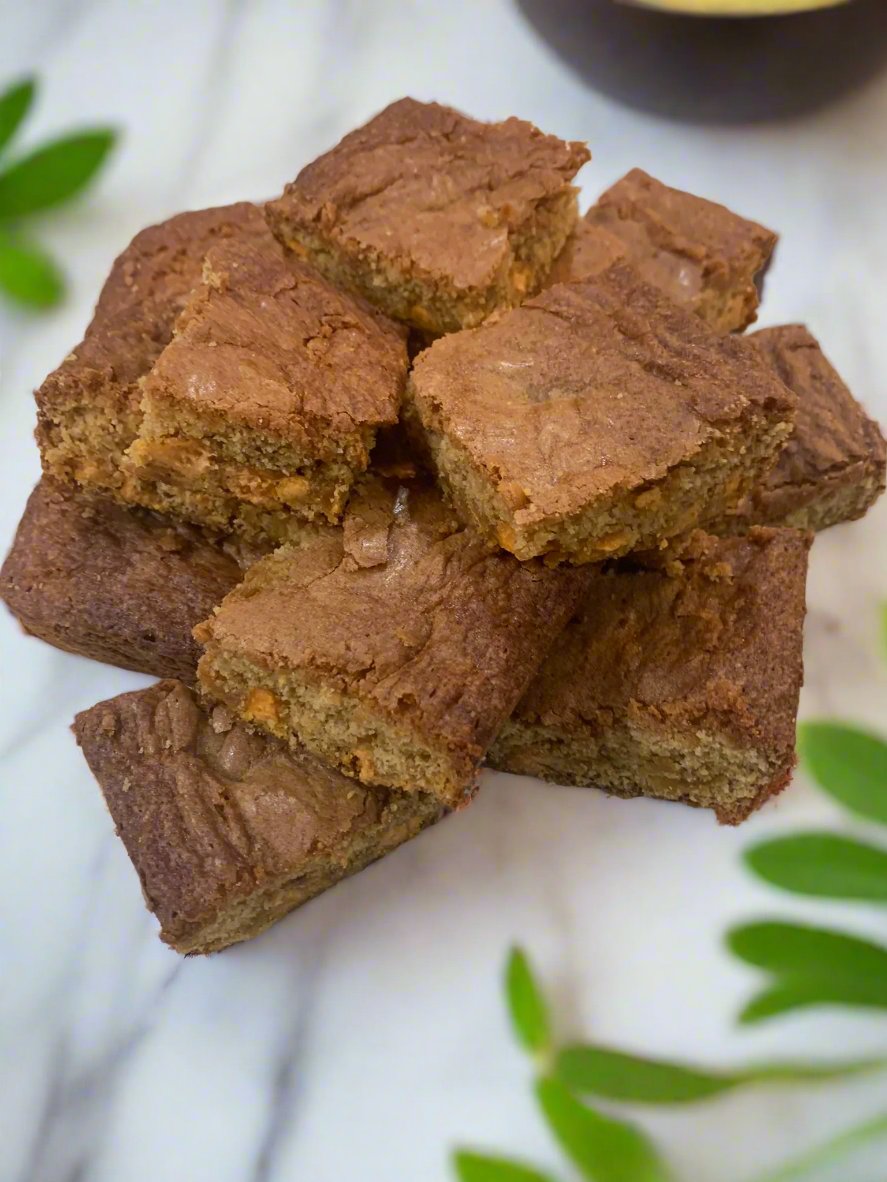 Pumpkin Spice Harvest Blondies